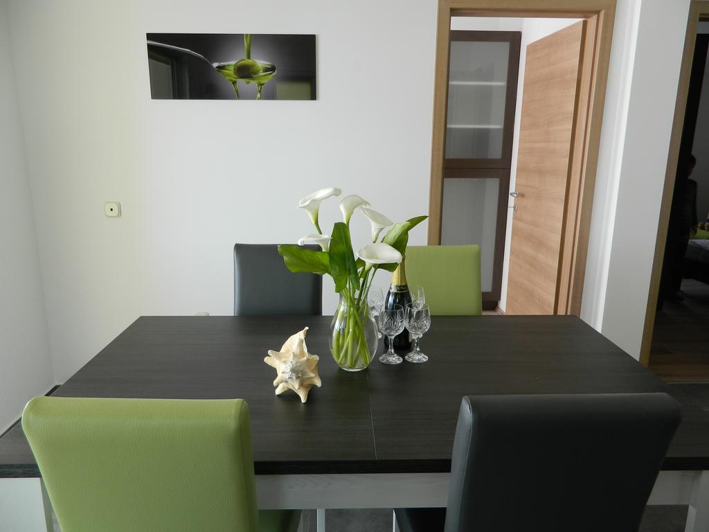 Apartmani Marinovic 포드고라 외부 사진