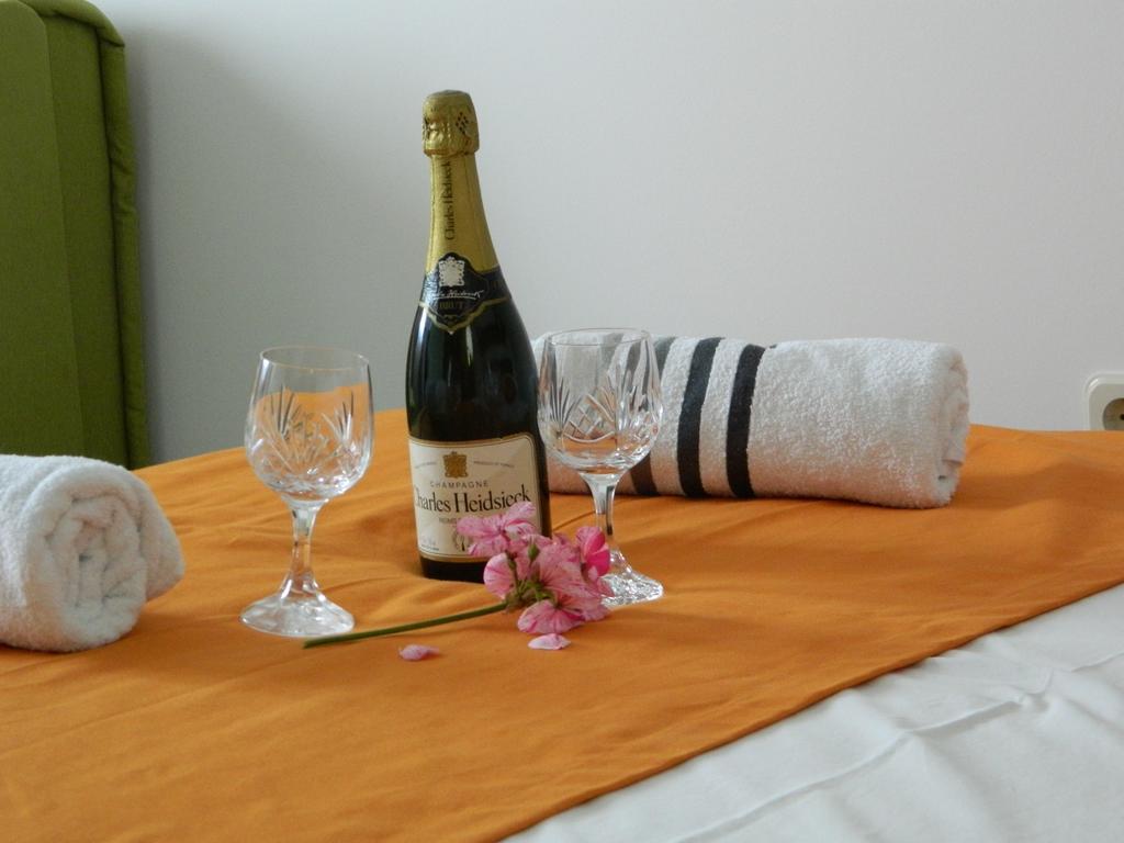 Apartmani Marinovic 포드고라 외부 사진