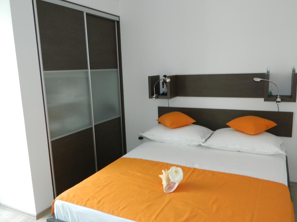 Apartmani Marinovic 포드고라 외부 사진