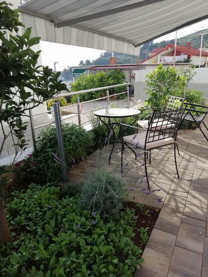 Apartmani Marinovic 포드고라 외부 사진
