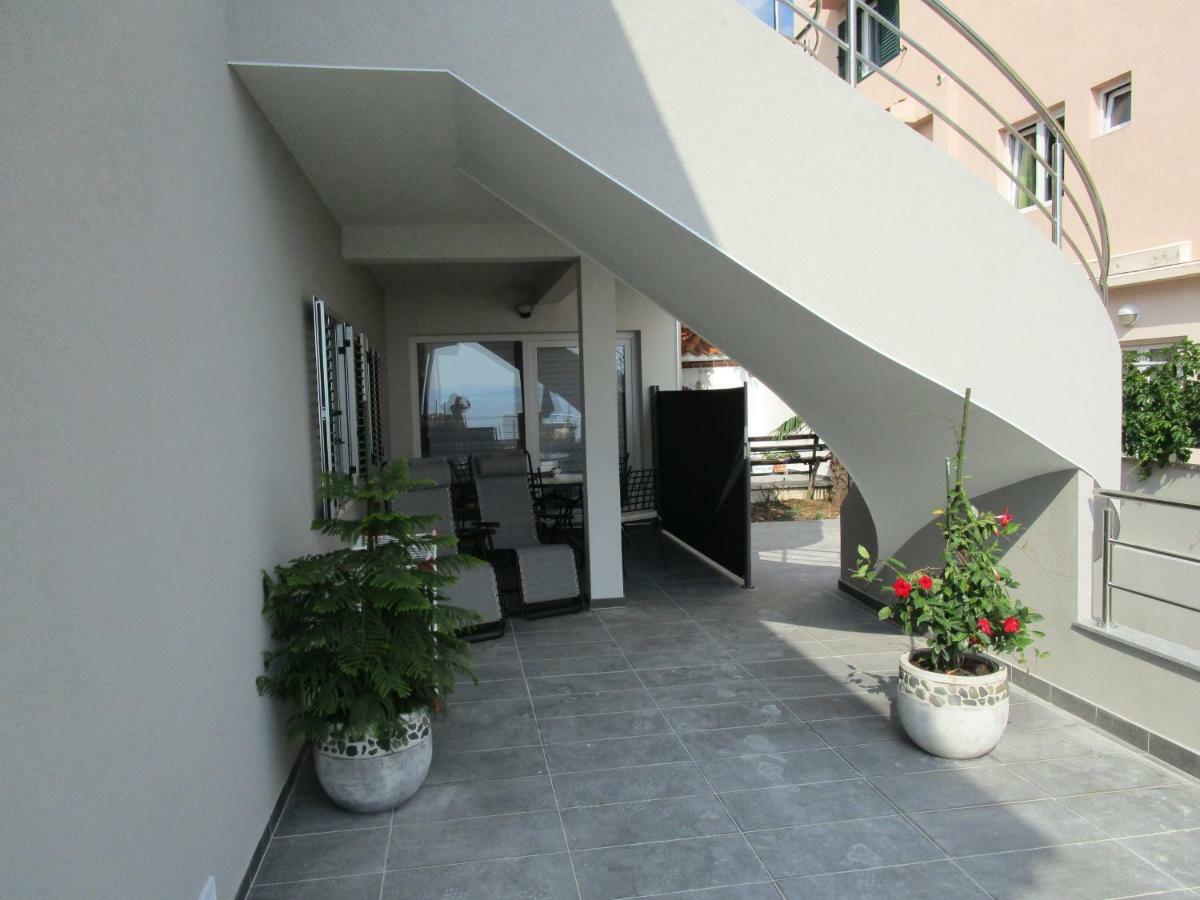 Apartmani Marinovic 포드고라 외부 사진