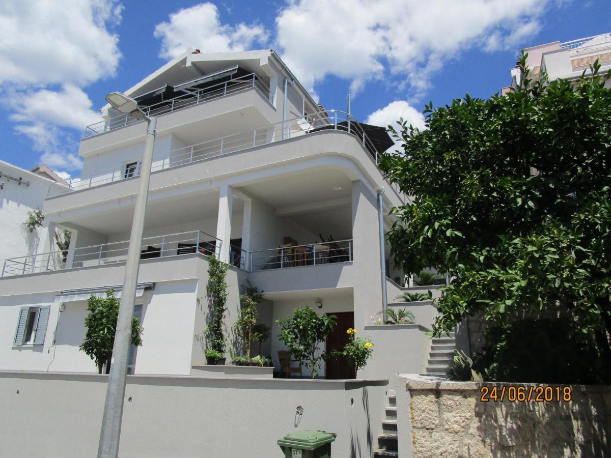Apartmani Marinovic 포드고라 외부 사진